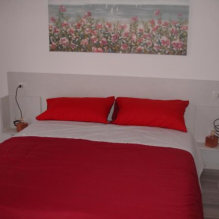 Le Gemelle Apartment Bari Ngoại thất bức ảnh