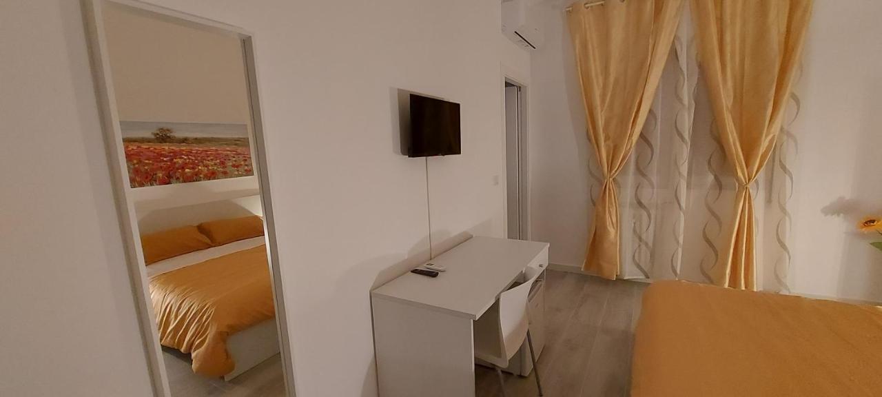 Le Gemelle Apartment Bari Ngoại thất bức ảnh