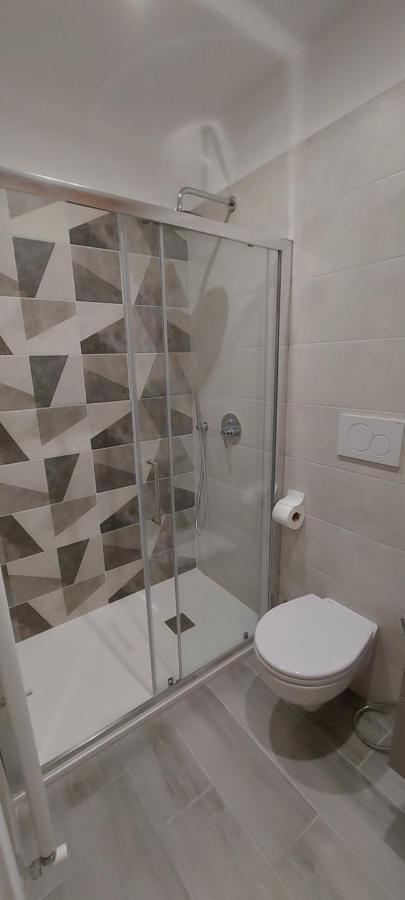 Le Gemelle Apartment Bari Ngoại thất bức ảnh